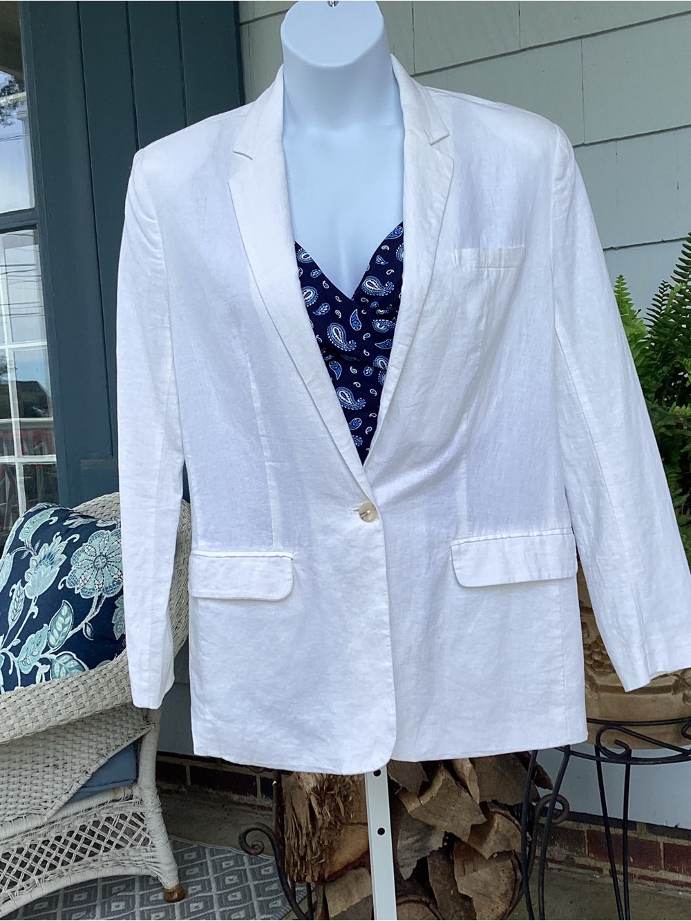 Steve Madden Premium White Linen Blazer Size L NWOT
